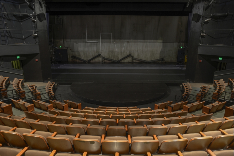 main-auditorium-cornish-playhouse-at-seattle-center-spacefinder